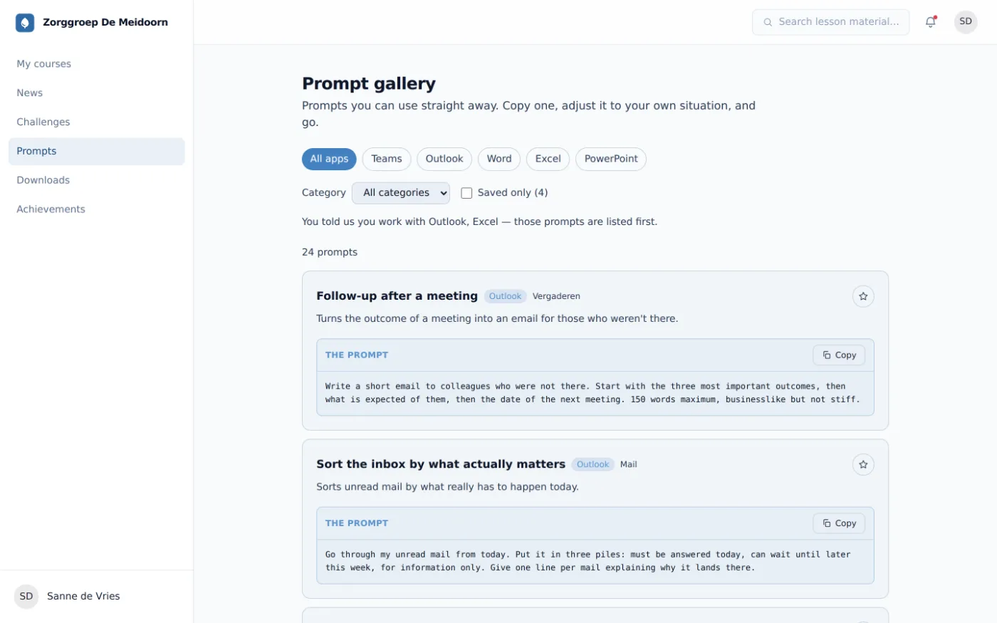 Prompt gallery with 24 ready-made prompts, filters per Microsoft 365 app and the prompts matching this participant's work on top